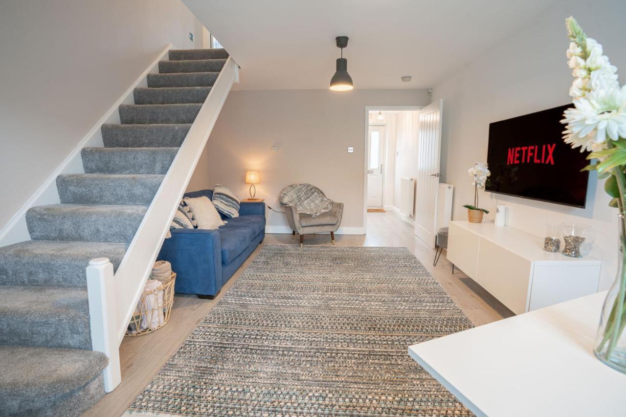 Apartment Stunning Abode 5 Min From Nec & Bhx, Pets Allowed *
